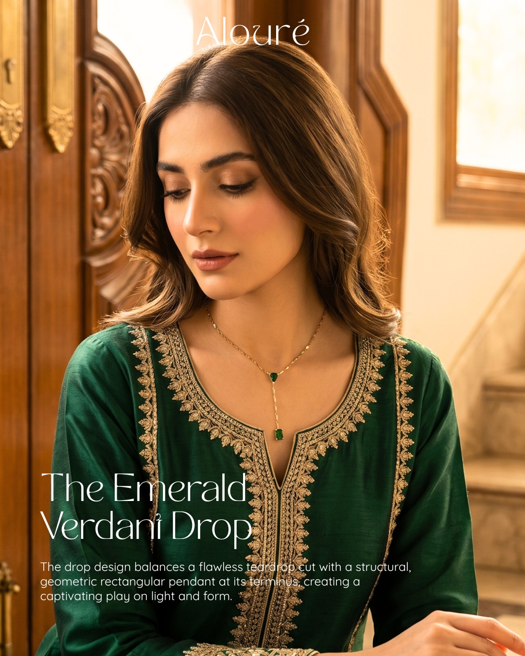 emerald-green-diamond-necklace