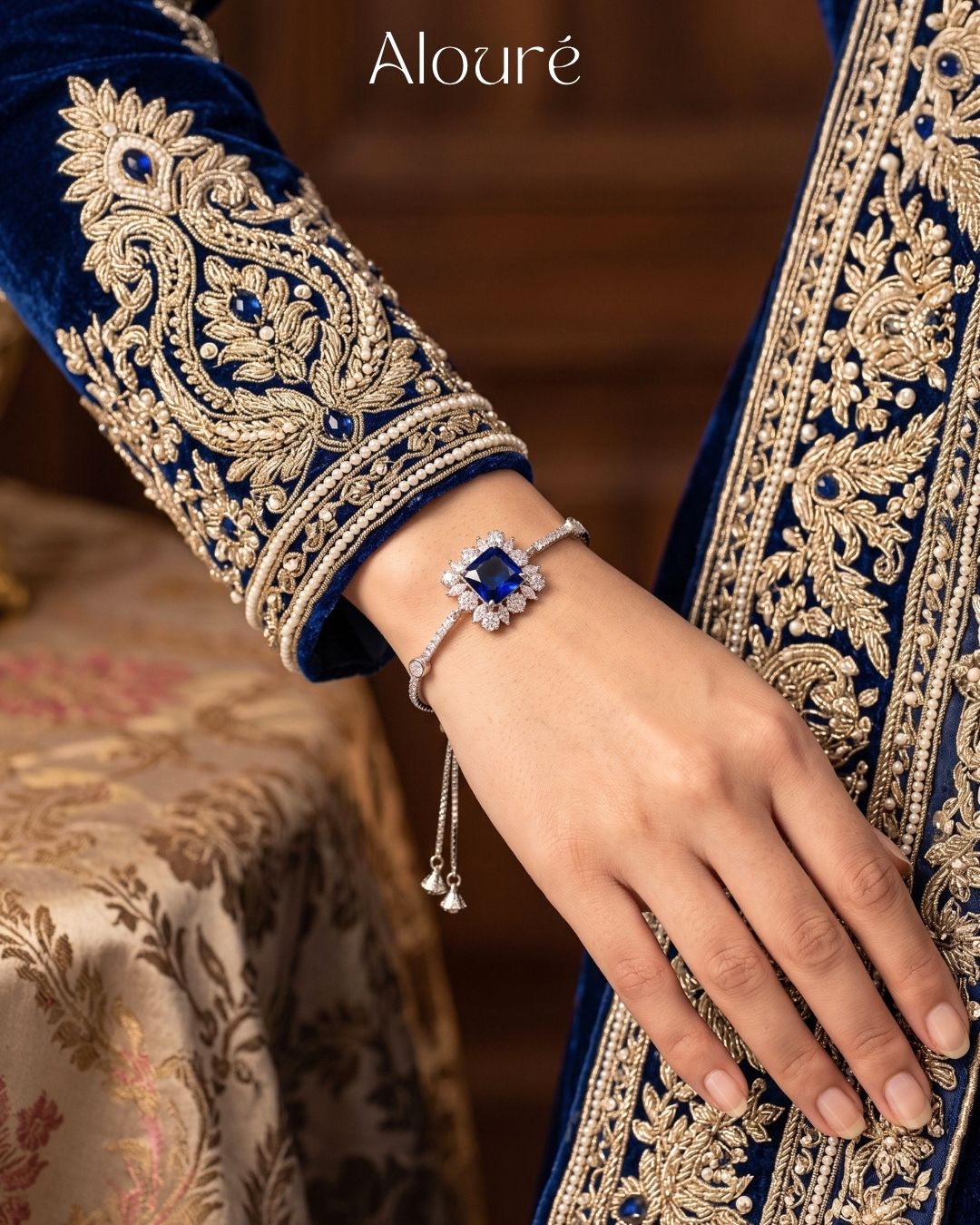 sapphire-royale-bracelet